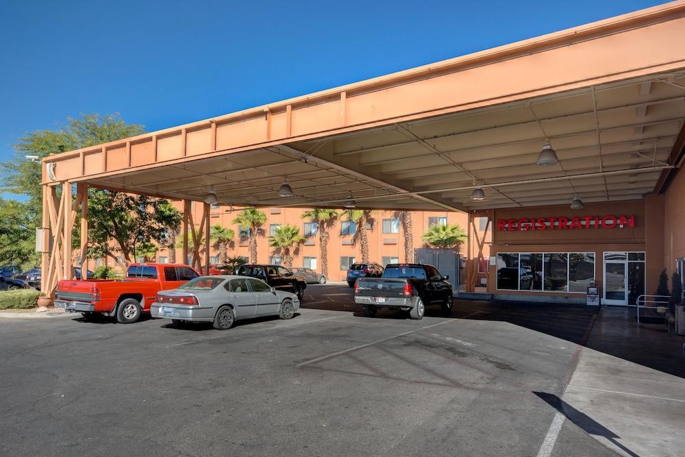 Lucky Club Casino y hotel Las Vegas Exterior foto